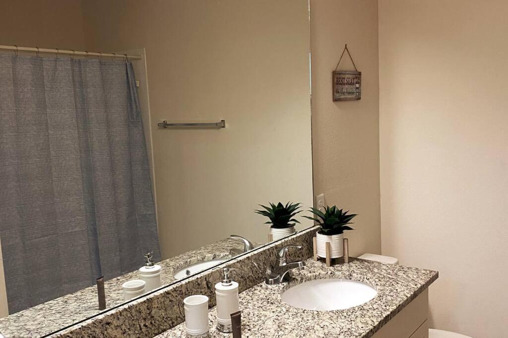 Super Comfy And Spacious 3 Bedroom 10 Minutes From Disney, With Major Shopping 4 Minutes Away Kissimmee Εξωτερικό φωτογραφία